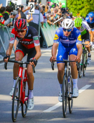 Remco Evenepoes konkubine-solo vinder mesterskabet